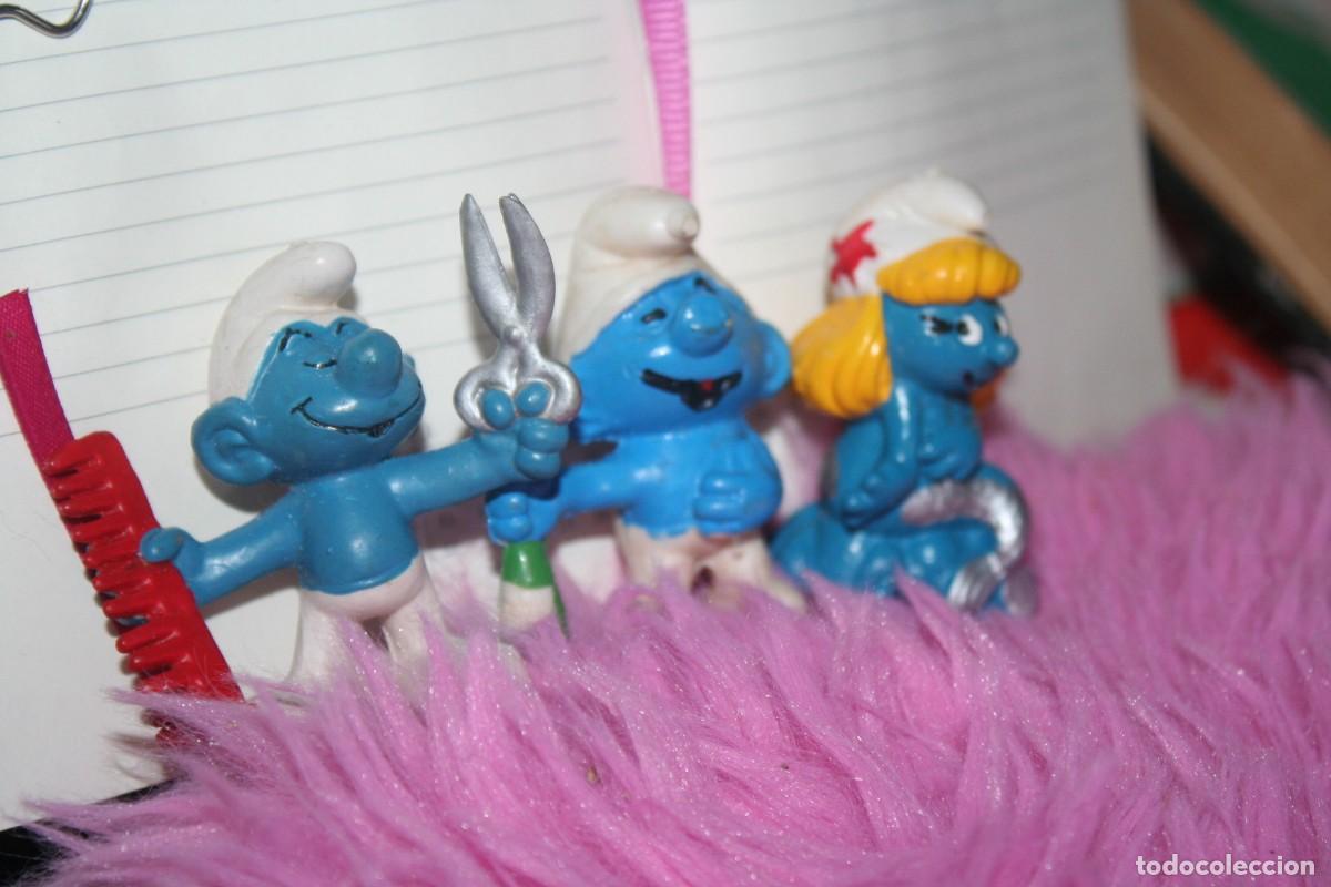 Figuras de goma y PVC: lote de tres mu&ntilde;ecos pitufos pitufina - Foto 1
