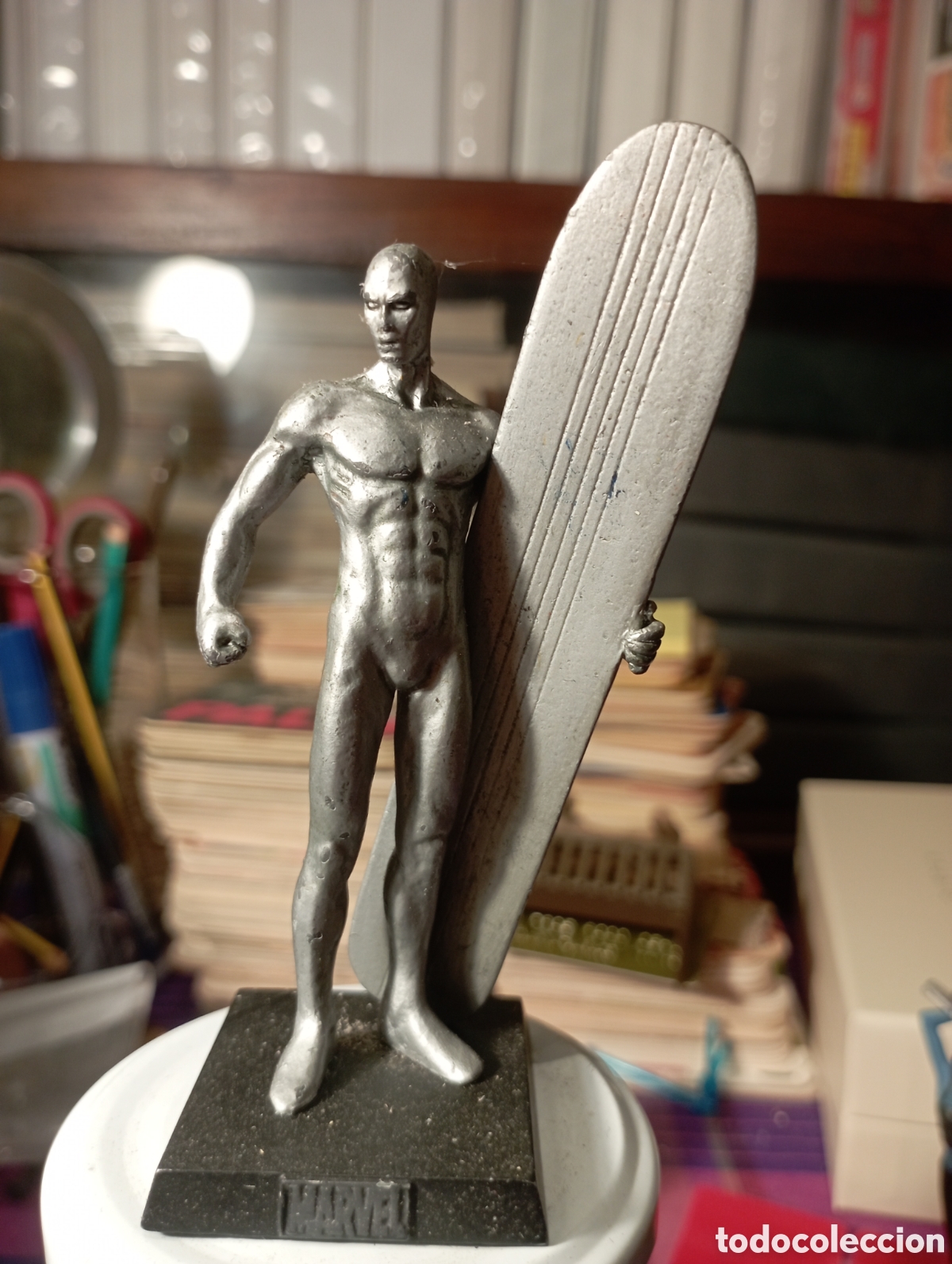 Figuras de Goma y PVC: Figura de plomo Marvel. Surf Plata. Sobre 10 cm
