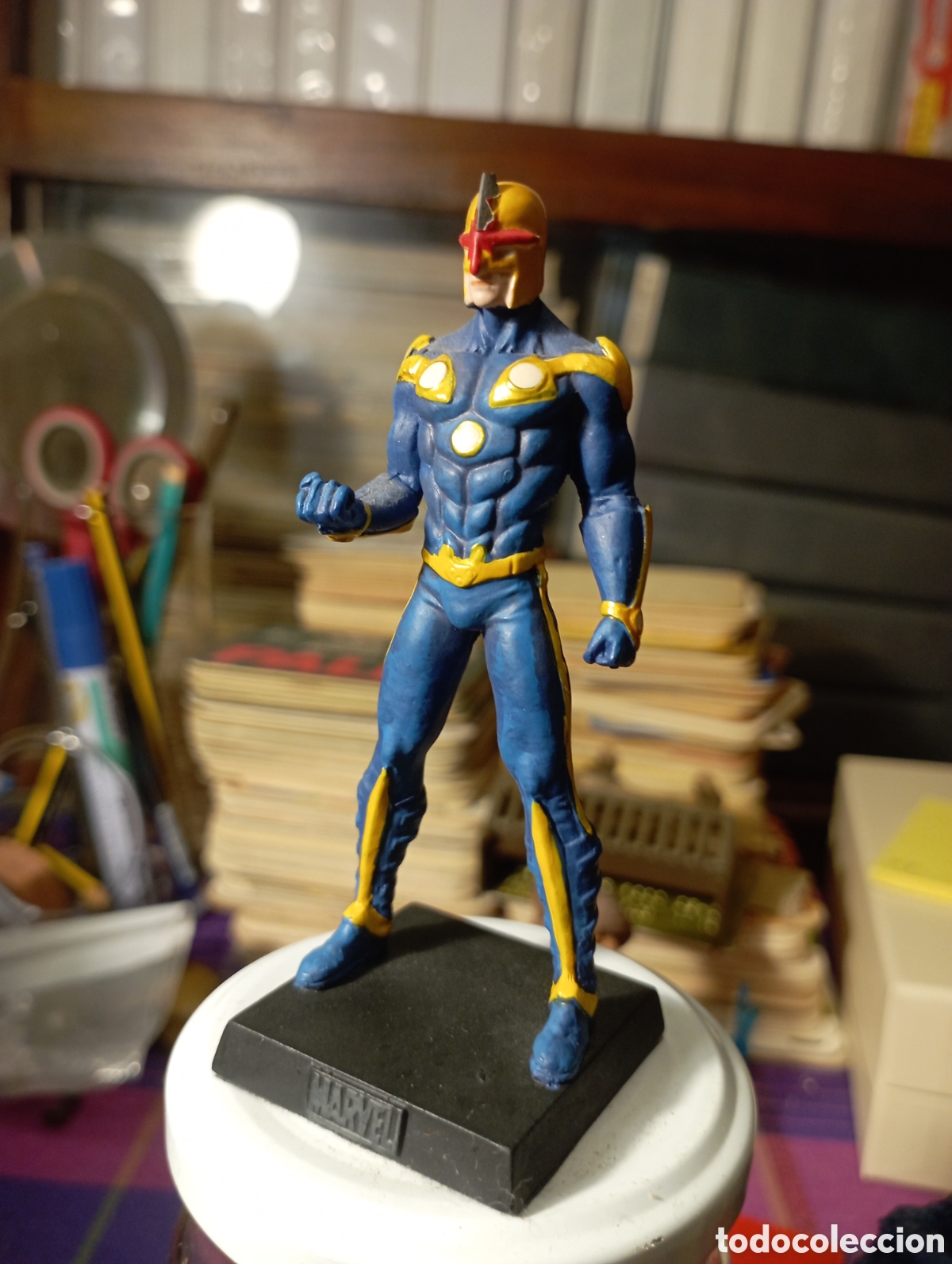 Gummi- und PVC-Figuren: Figura de plomo Marvel. Nova, Sobre 10 cm