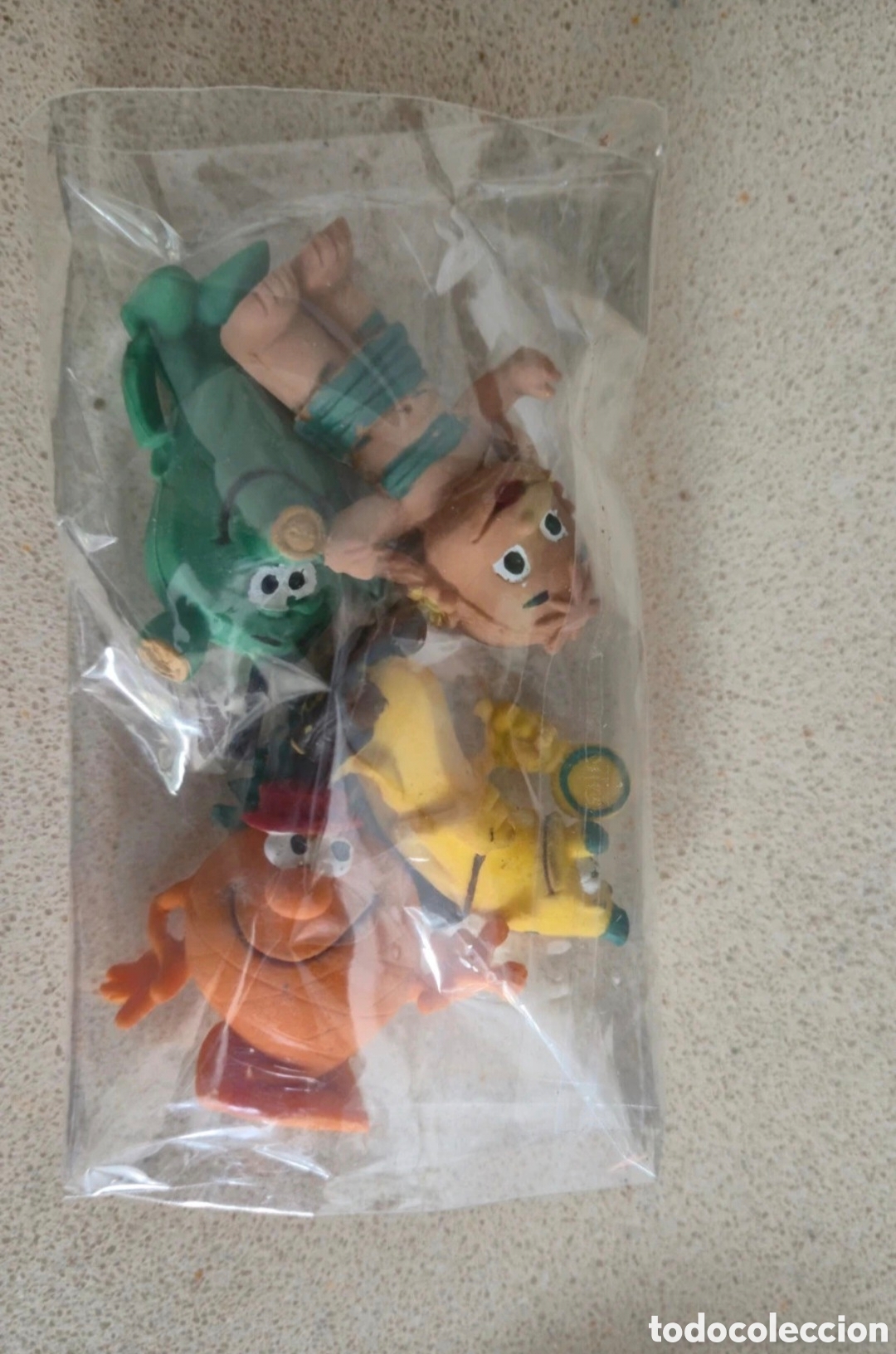 Gummi- und PVC-Figuren: Lote 4 Figuras Fruittis A&ntilde;os 80. Original de &eacute;poca de la infancia con Pressing catch, Heman, Mosque
