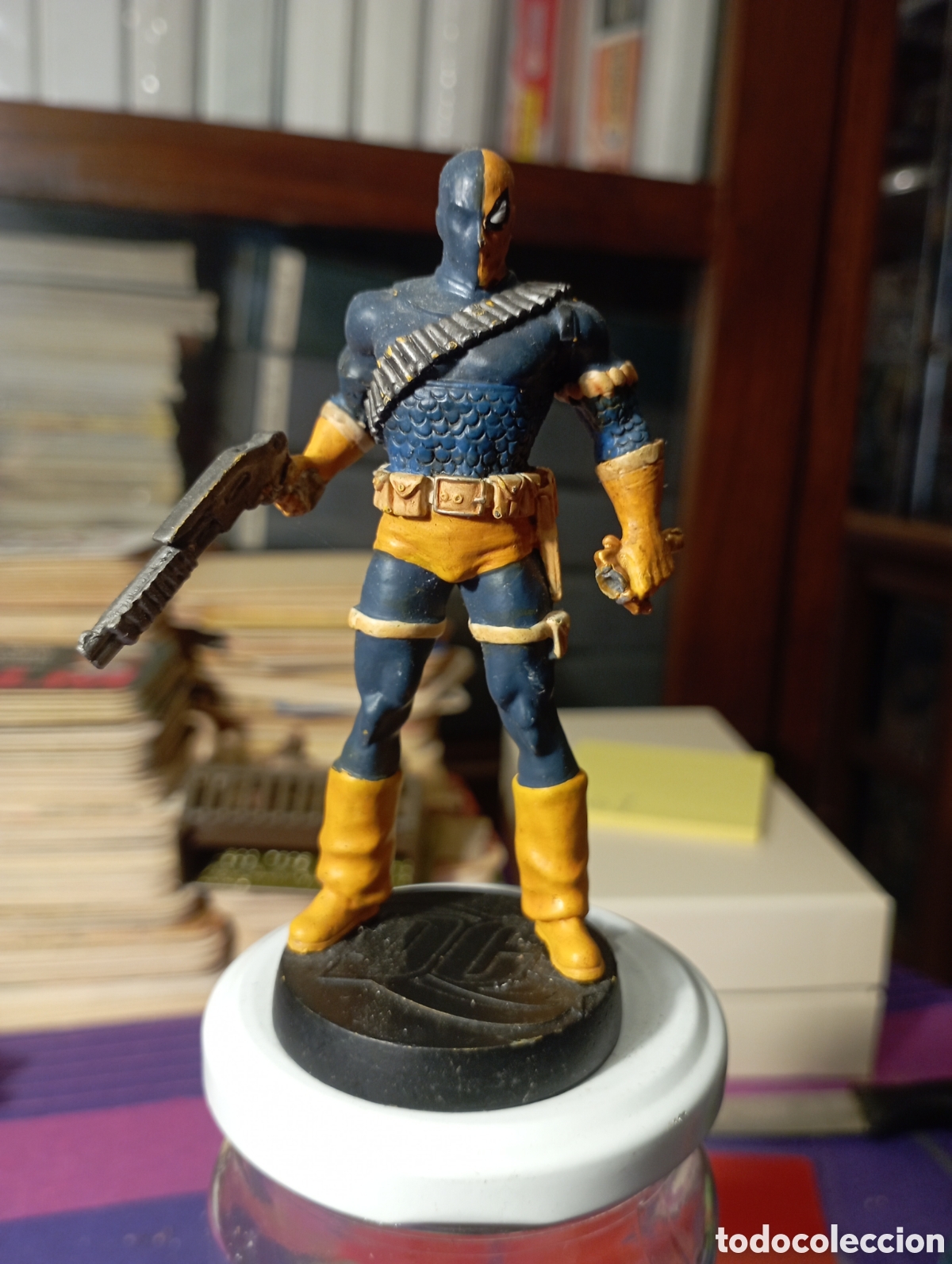 Figuras de Goma y PVC: Figura de plomo DC. Deathstroke, Sobre 10 cm