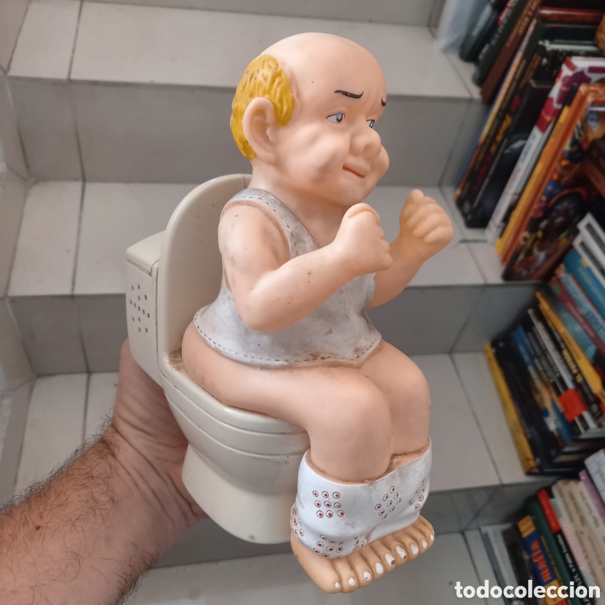 Figuras de Goma y PVC: FIGURA MU&Ntilde;ECO ANTIGUO DE HUMOR PLASTICO Y PASTA ANTIGUA VIEJITO VIEJO ANCIANO POPO INODORO COMICS