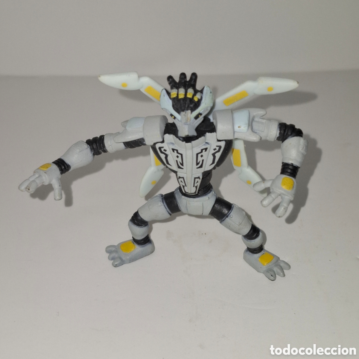 Figuras de Goma y PVC: FAKE PRECURSOR FIGURA DE PVC PERSONAJE DE LOS INVIZIMALS