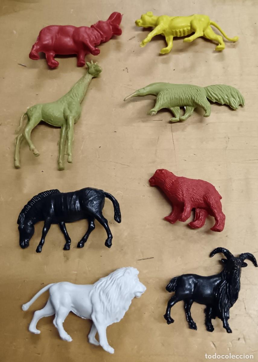 Figuras de Goma y PVC: 8 FIGURAS SURTIDAS ANIMALES DETERGENTES PERSAN
