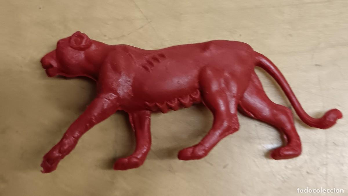Figuras de Goma y PVC: FIGURA PANTERA ROJA ANIMALES SALVAJES DETERGENTES PERS&Aacute;N