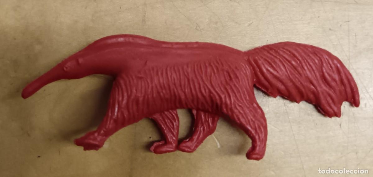 Figuras de Goma y PVC: FIGURA OSO HORMIGUERO ROJO ANIMALES SALVAJES DETERGENTES PERS&Aacute;N