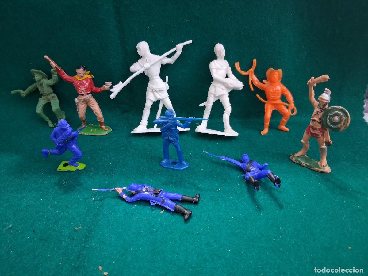 Figuras de Goma y PVC: LOTE OFERTA SALIDA 0,10 FIGURAS