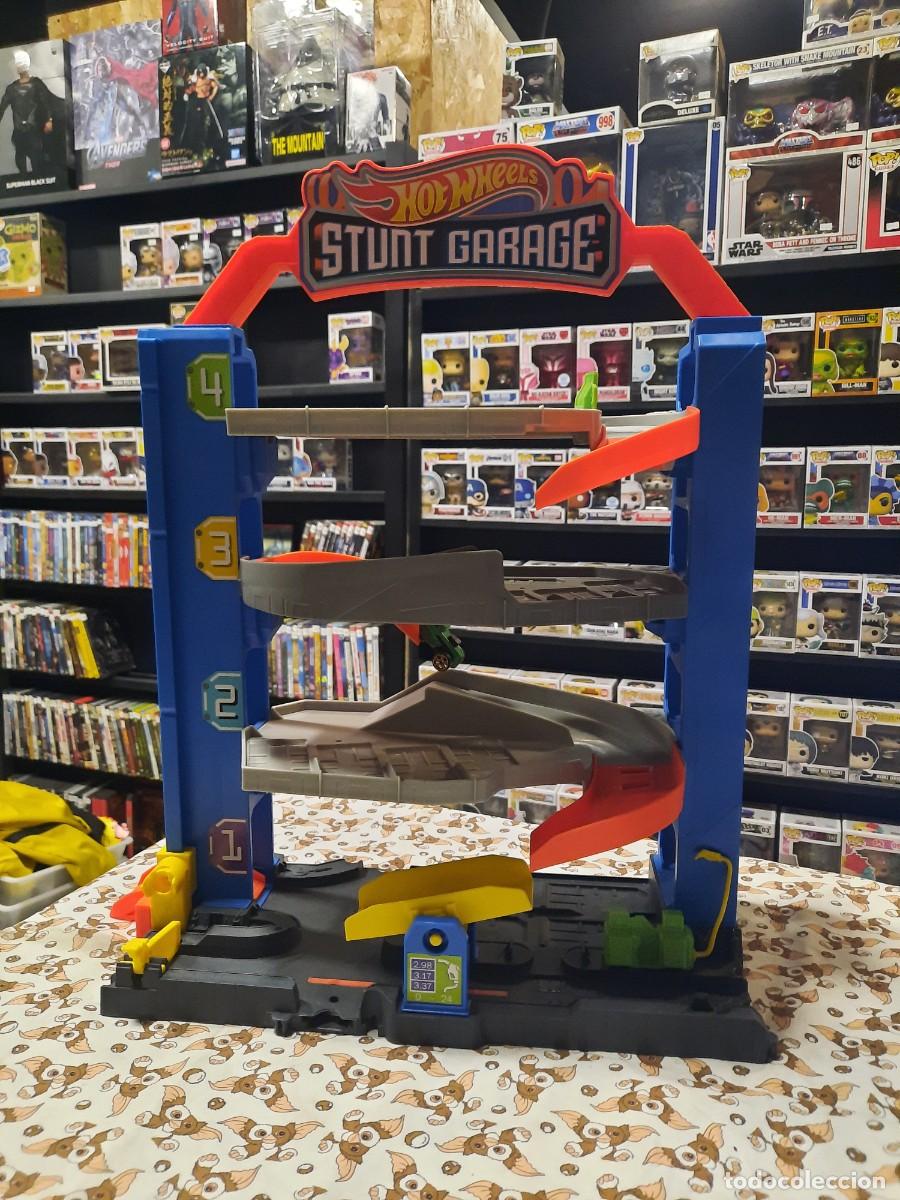 Gummi- und PVC-Figuren: PARKING PARA HOT WHEELS STUNT GARAJE