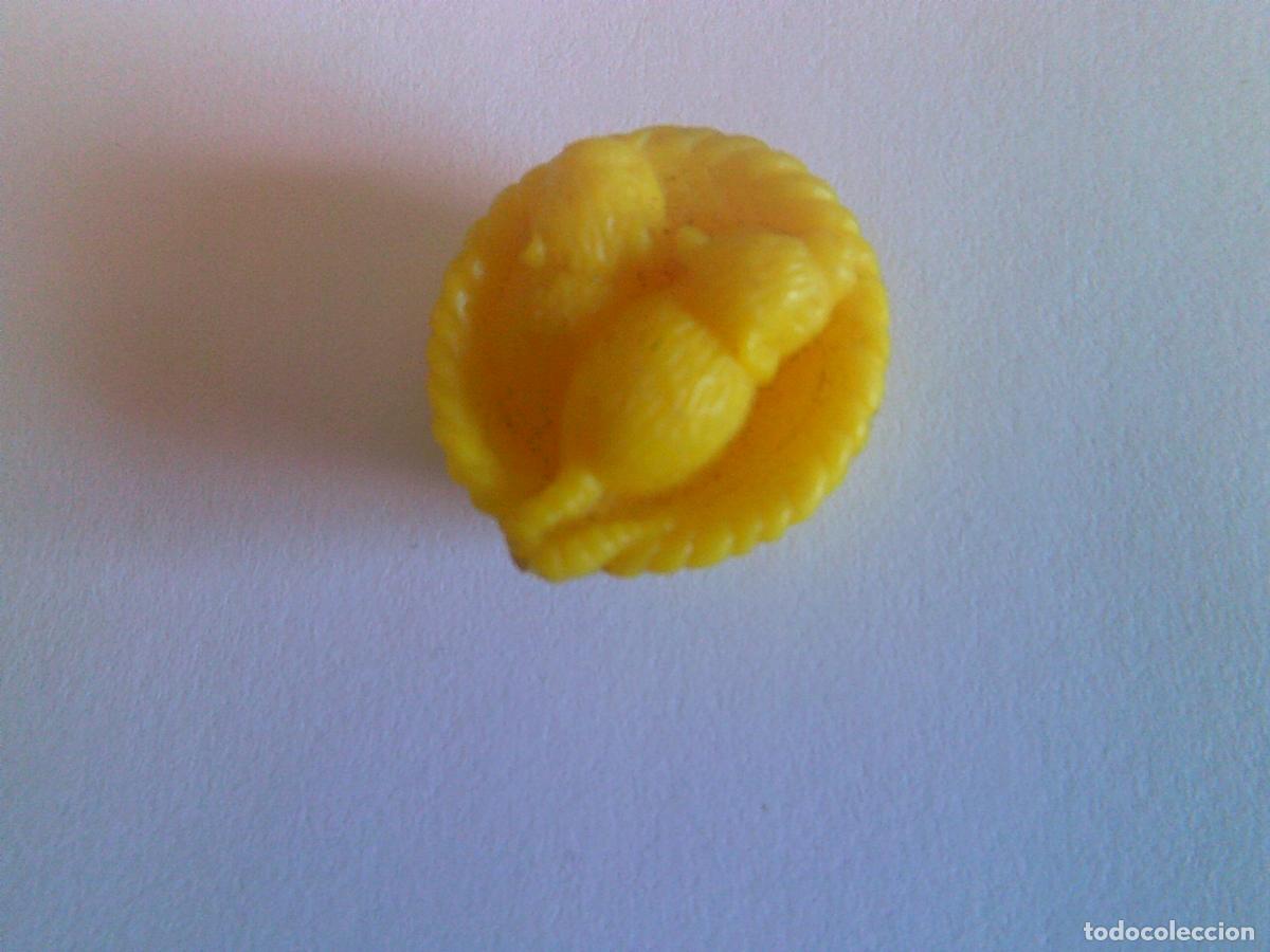 Figuras de Goma y PVC: Figura Dunkin Premium David el Gnomo cesto amarillo