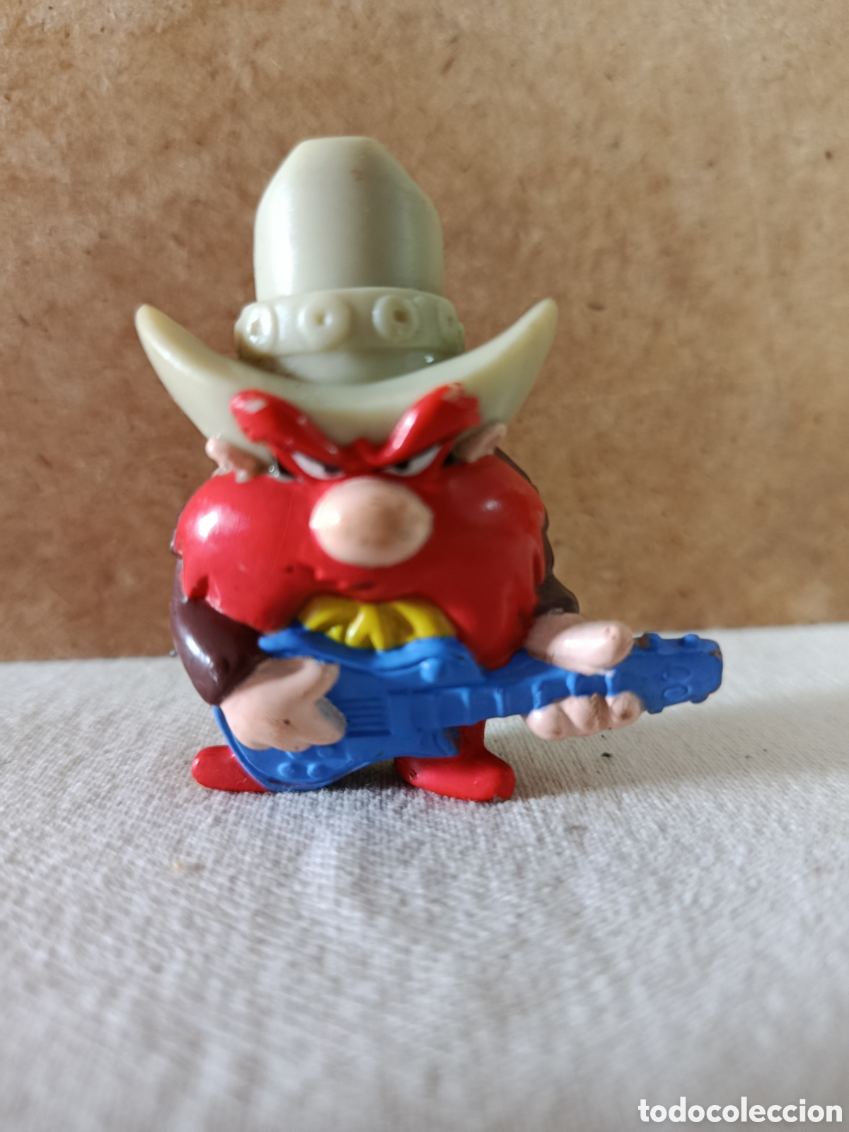 Figuras de Goma y PVC: Figura pvc Sam Bigotes de la colecci&oacute;n Pepsi Rock (1994/1995)