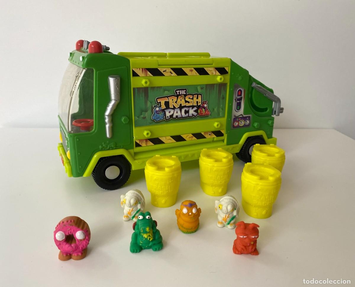 Figuras de Goma y PVC: Lote The Trash Pack Los Basurillas. 6 figuras, cami&oacute;n basura y cubos. Moose.