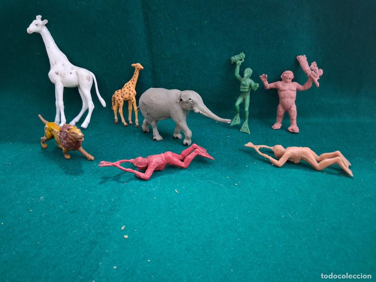 Figuras de Goma y PVC: LOTE OFERTA SALIDA 0,10