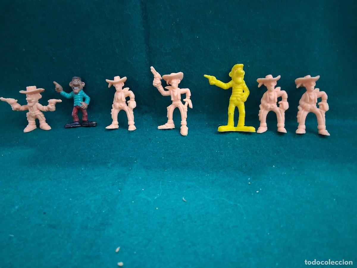 Figuras de Goma y PVC: LOTE OFERTA SALIDA 0,10
