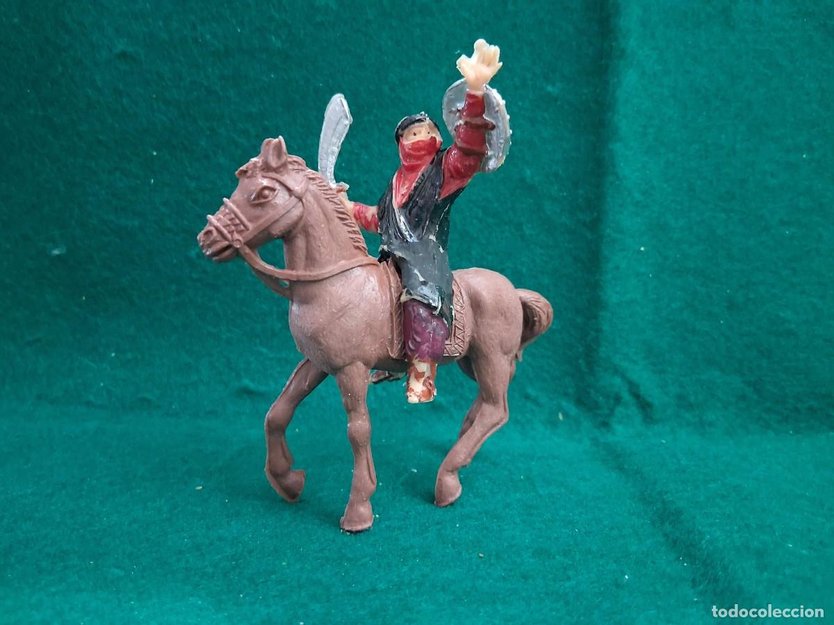 Figuras de Goma y PVC: JECSAN FIGURA DIFICIL