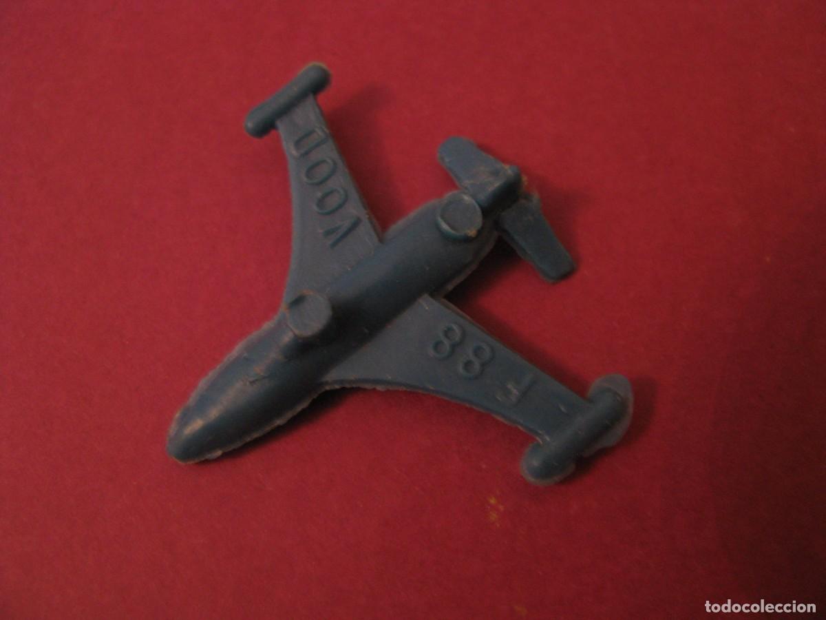 Figuras de Goma y PVC: AVION DE PLASTICO. 3,5X3,5 CM