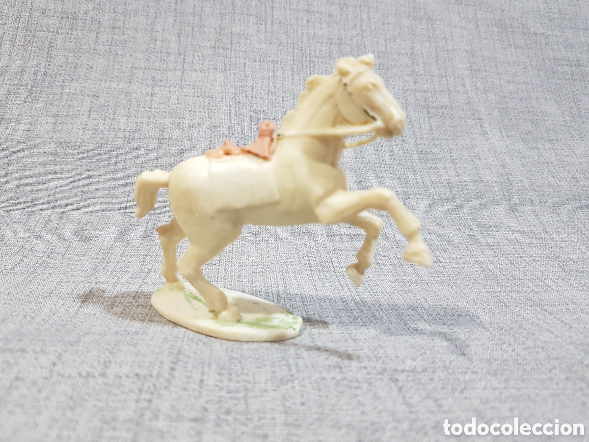 Figuras de Goma y PVC: FIGURA PL&Aacute;STICO CABALLO RAMPANTE SIN MARCA DE FABRICANTE (SIMILAR A ASTER MADRID)