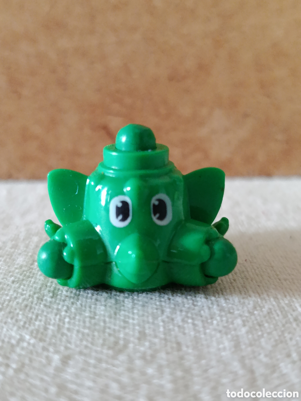 Figuras de Goma Kinder: Figura para Lapices de Cera Kinder Sorpresa