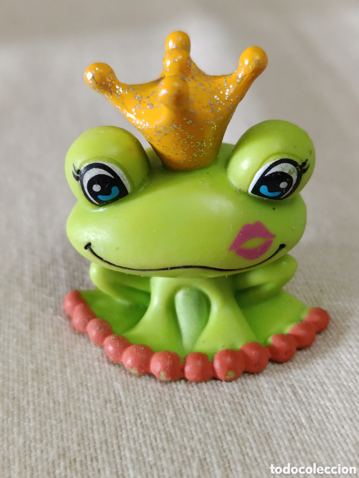 Figuras de goma y PVC: figura de mascota rana sapo pr&iacute;ncipe de la marca Pinypon de Famosa