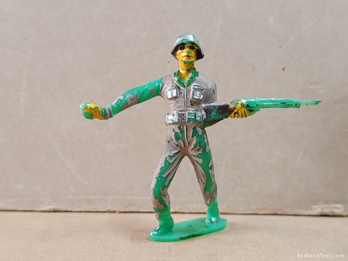 Figuras de Goma y PVC: FIGURA DE PL&Aacute;STICO REP&Uacute;BLICA POPULAR CHINA SERIE SOLDADOS DEL MUNDO COMANSI