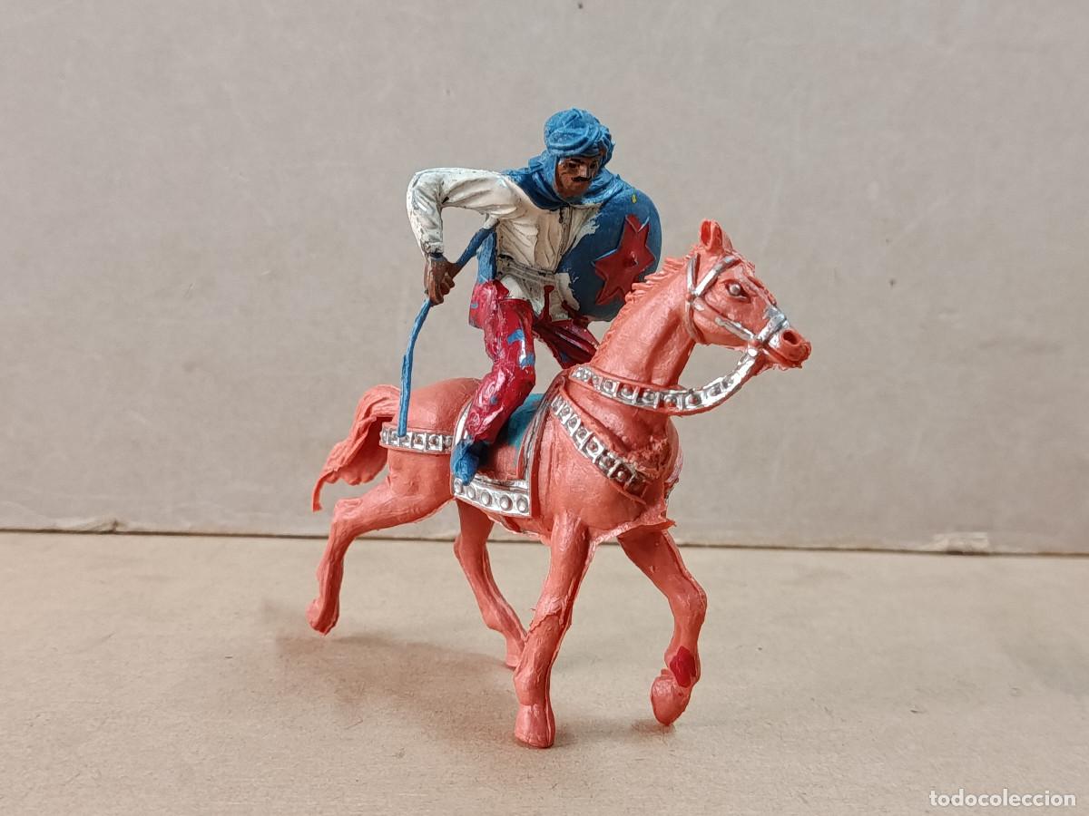 Figuras de Goma y PVC: FIGURA DE PL&Aacute;STICO A CABALLO SERIE HUESTES DE BEN-BEN COMANSI