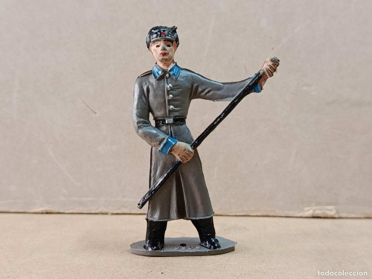 Figuras de Goma y PVC: FIGURA DE PL&Aacute;STICO ABANDERADO RUSO SERIE SOLDADOS DEL MUNDO COMANSI
