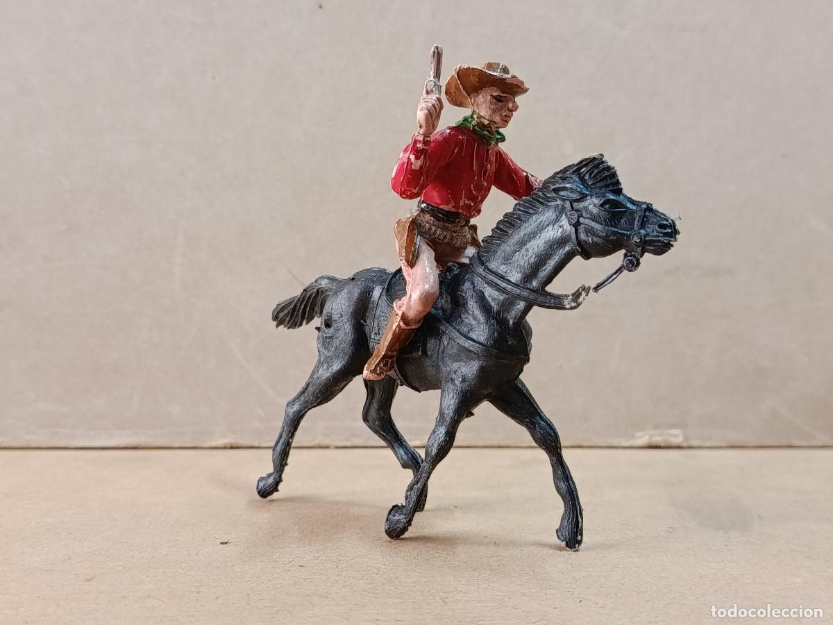 Figuras de Goma y PVC: FIGURA DE PL&Aacute;STICO VAQUERO A CABALLO COMANSI