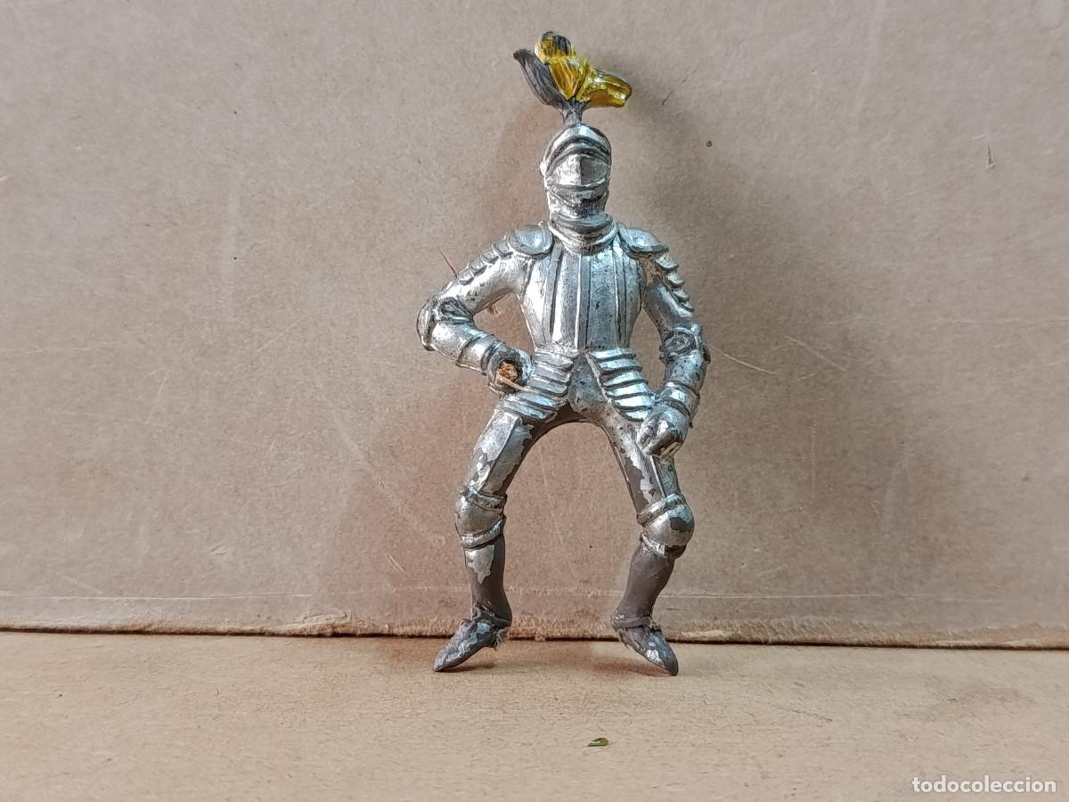 Figuras de Goma y PVC: FIGURA DE PL&Aacute;STICO CABALLERO MEDIEVAL JECSAN