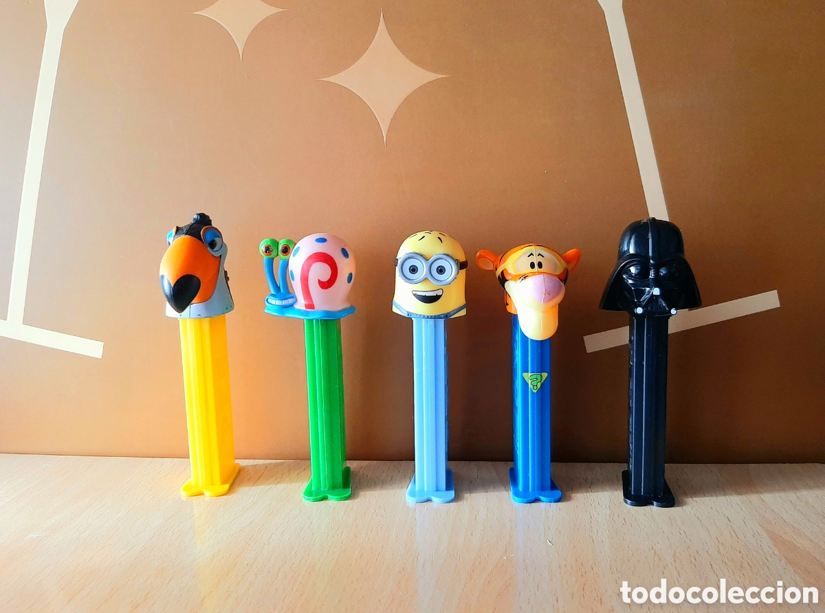 Figuras de Goma y PVC Dispensador PEZ: Lote Dispensador Caramelos Pez Star War Winni Pooh Bob Esponja Leon rey
