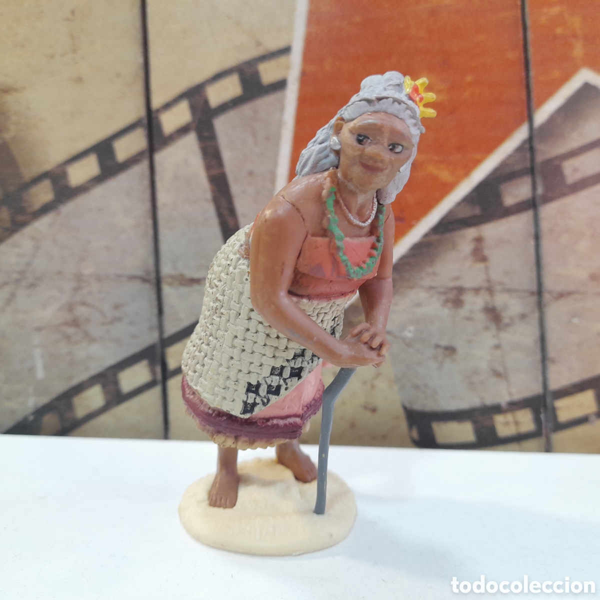 Figuras de Goma y PVC: Figura Vaiana: abuela Tala