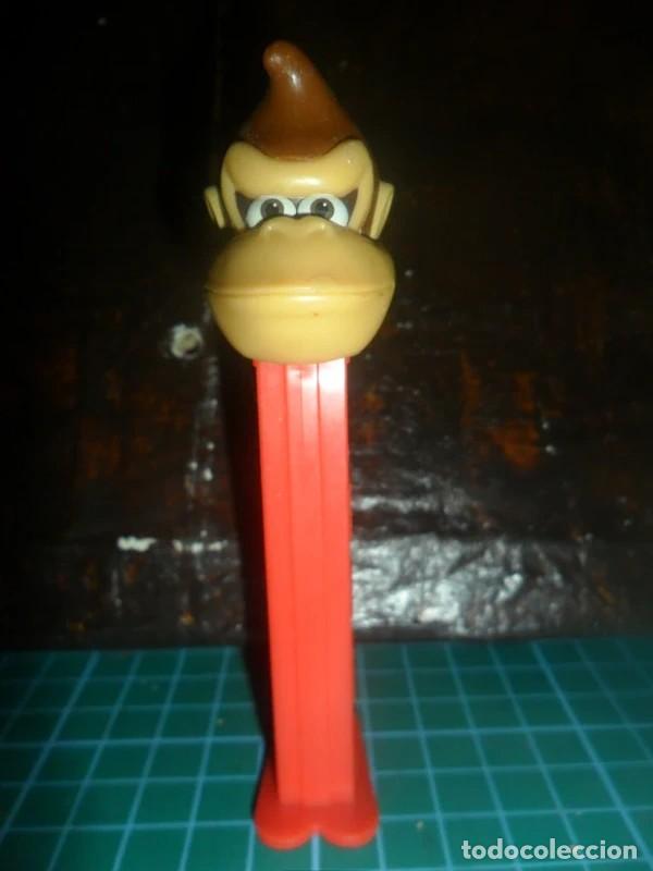 Figuras de goma y PVC dispensador PEZ: 601- Dispensador caramelos PEZ Donkey Kong de Nintendo 2017