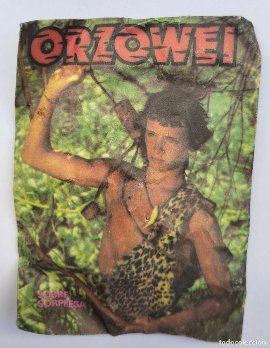 Figuras de Goma y PVC: sobre orzowei sin abrir con su contenido de figura orzowei y animales a&ntilde;os 70
