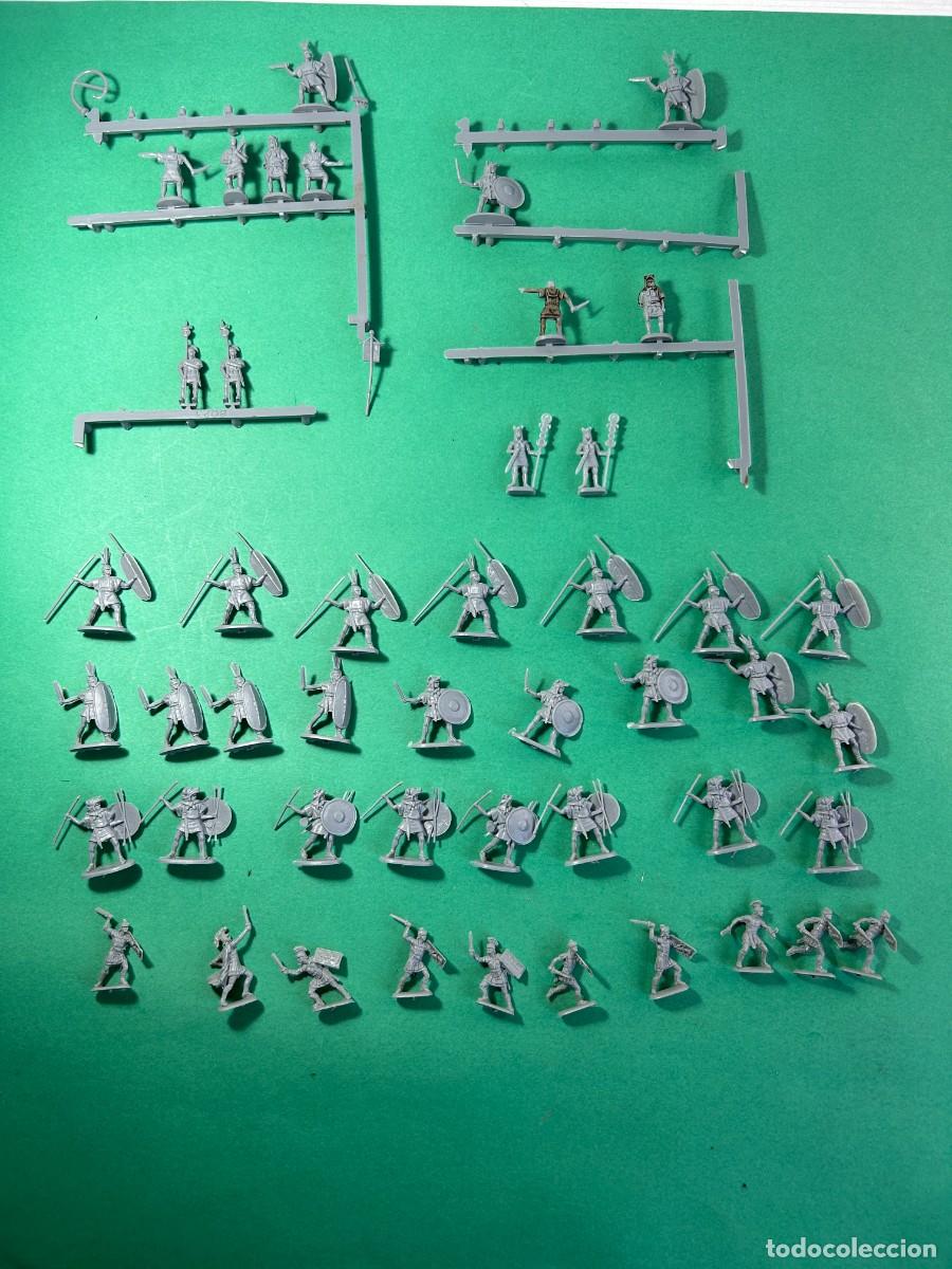 Figuras de Goma y PVC: LOTE DE FIGURAS GUERRERO CABEZA LEON TIPO ATLANTIC AIRFIX BRITAINS VICTRIX