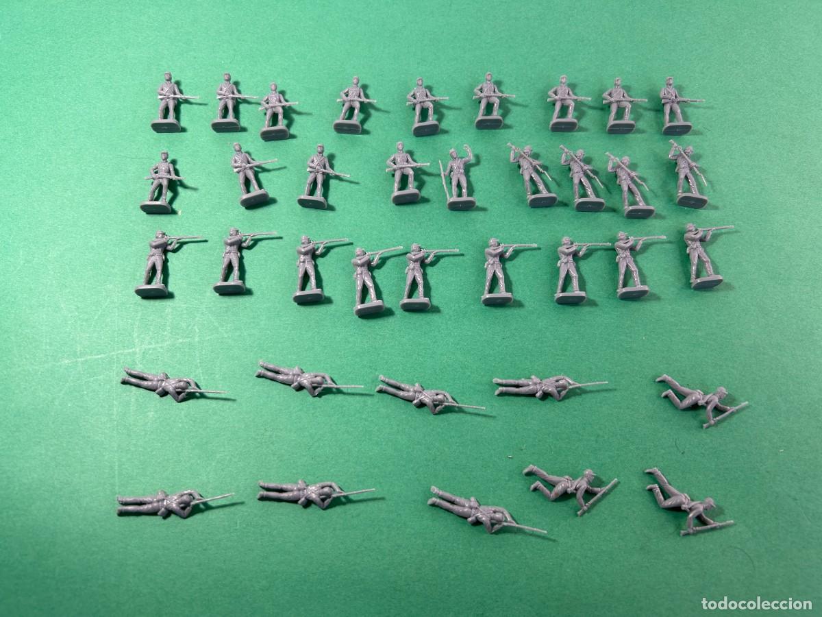 Figuras de Goma y PVC: LOTE DE FIGURAS INFANTERIA CONFEDERADA TIPO REVELL ATLANTIC AIRFIX BRITAINS VICTRIX