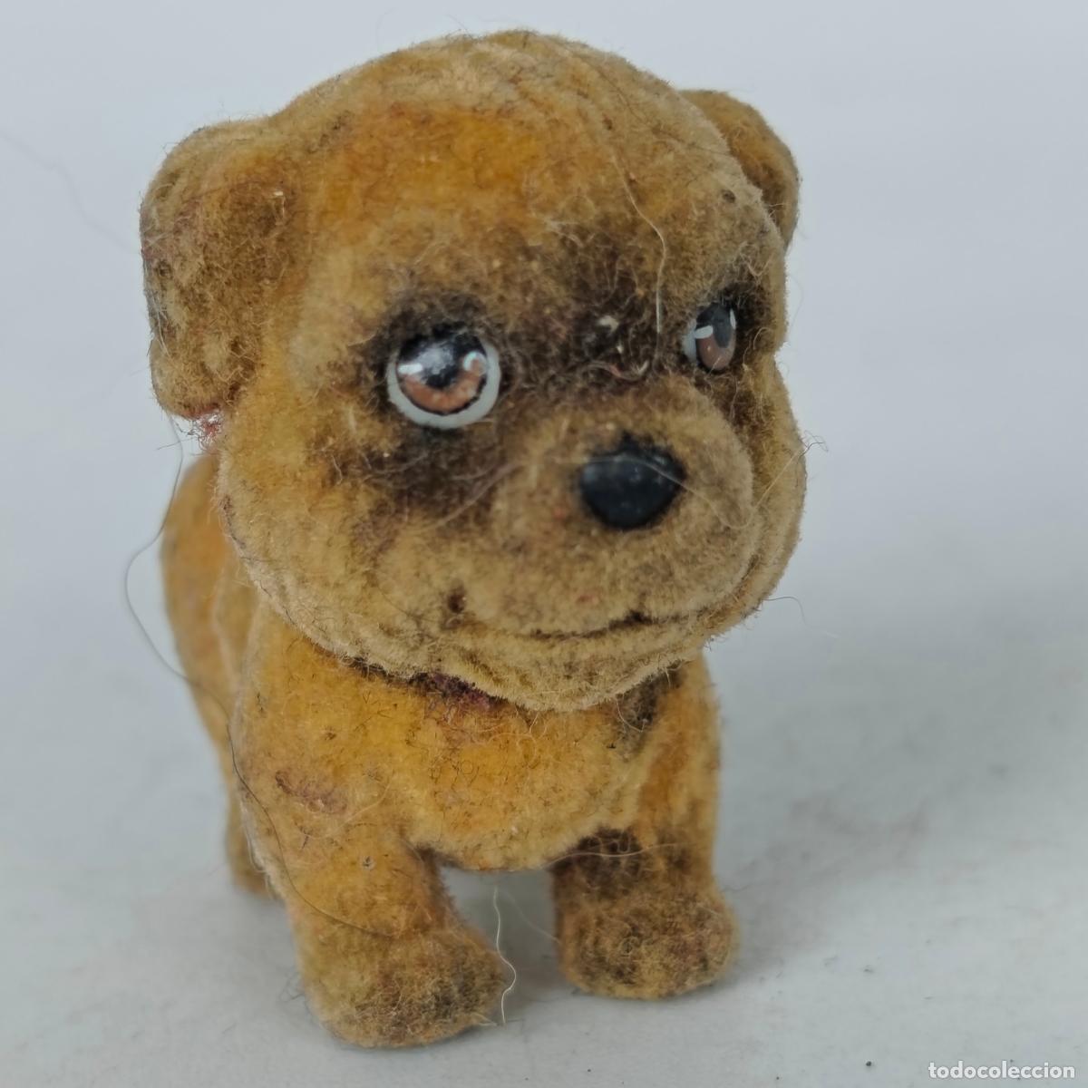 Figuras de Goma y PVC: Figura Puppy In My Pocket perro terciopelo sobre sorpresa