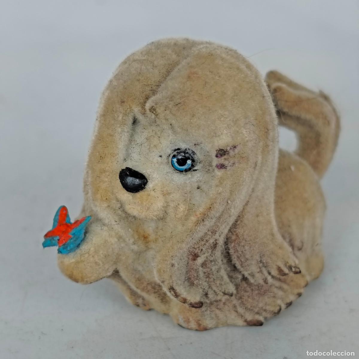 Figuras de Goma y PVC: Figura Puppy In My Pocket perro terciopelo sobre sorpresa