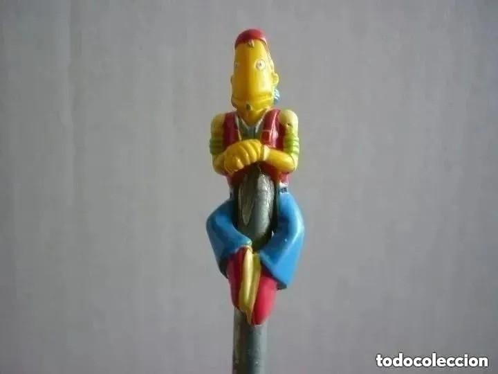 Figuras de Goma y PVC: Figura capuch&oacute;n de l&aacute;piz - Los Lunnis
