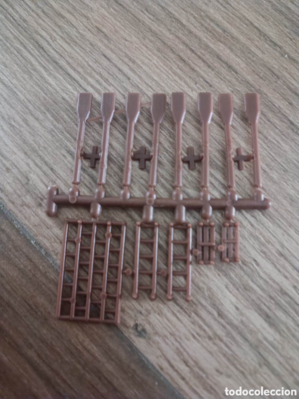 Figuras de goma y PVC: Colada de remos - montaplex - Foto 1