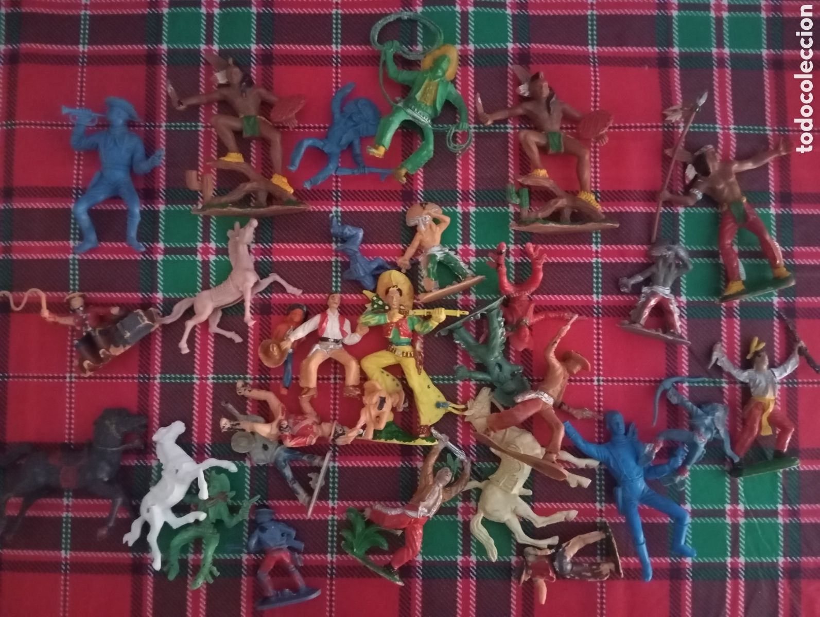 Figuras de Goma y PVC: Indios y vaqueros antiguos lote