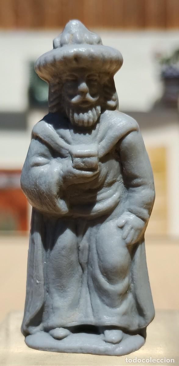 Figuras de Goma y PVC: Figura tipo Dunkin de Bel&eacute;n Pesebre NO Promocional Conguitos