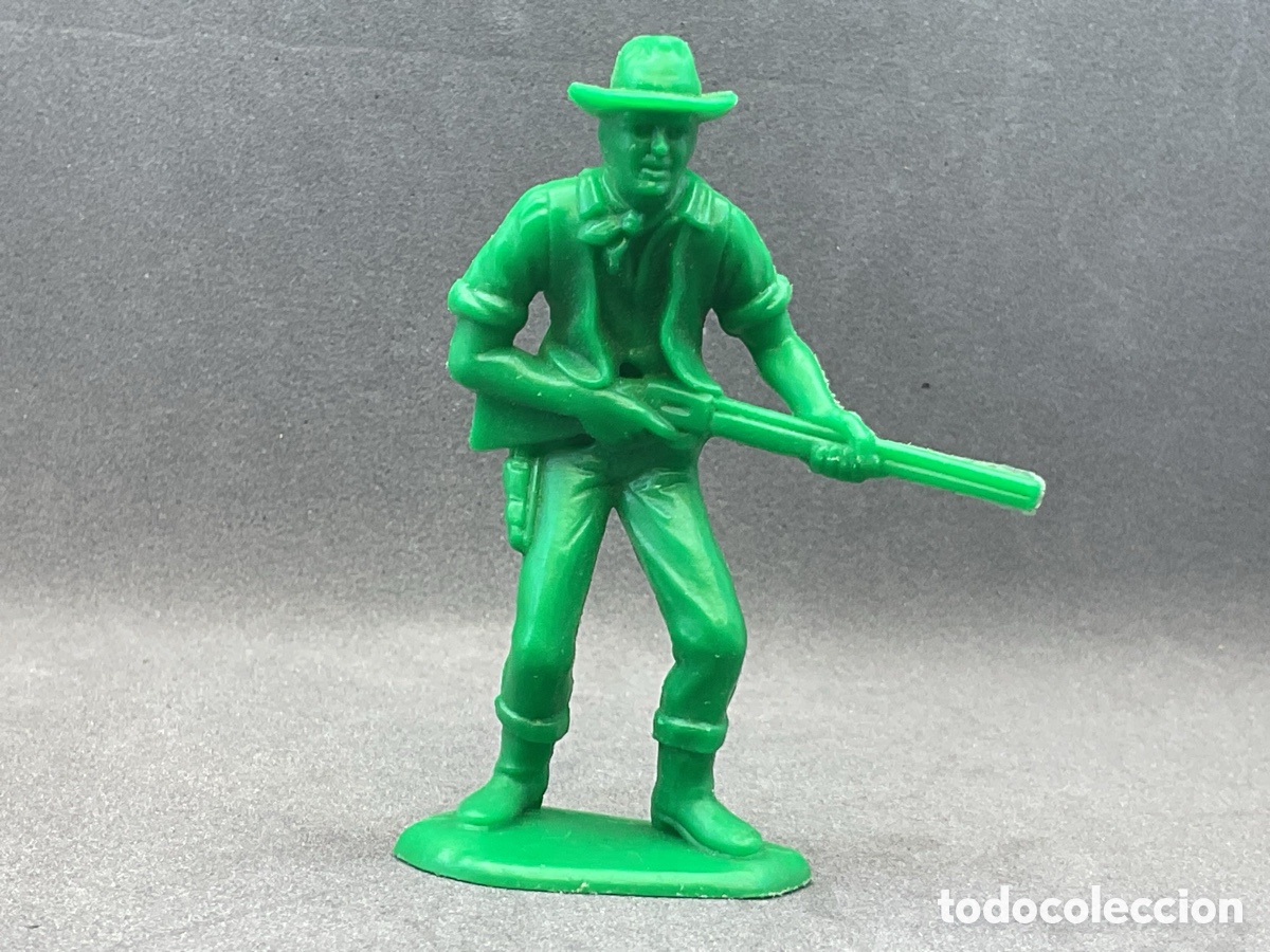 Figuras de Goma y PVC: ANTIGUA FIGURA DEL OESTE EN PLASTICO. COWBOY CON FUSIL.