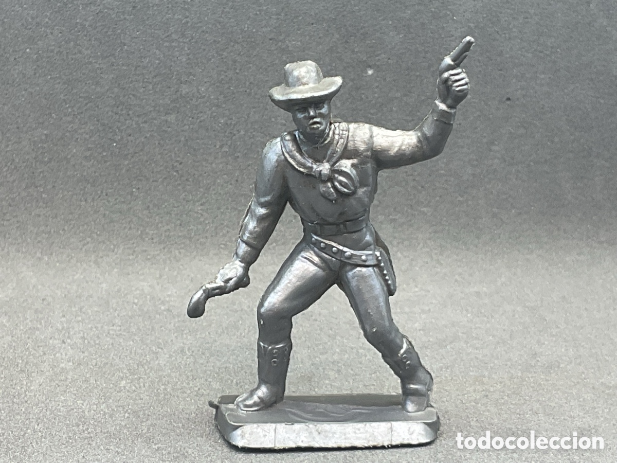 Figuras de Goma y PVC: ANTIGUA FIGURA DEL OESTE EN PLASTICO. COWBOY CON PISTOLAS. SERIE 54 MM.