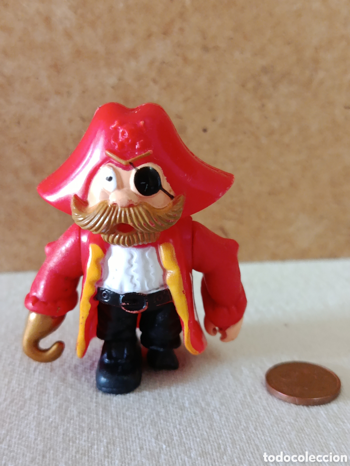 Figuras de Goma y PVC: Figura articulada pirata barba rubia marca boley