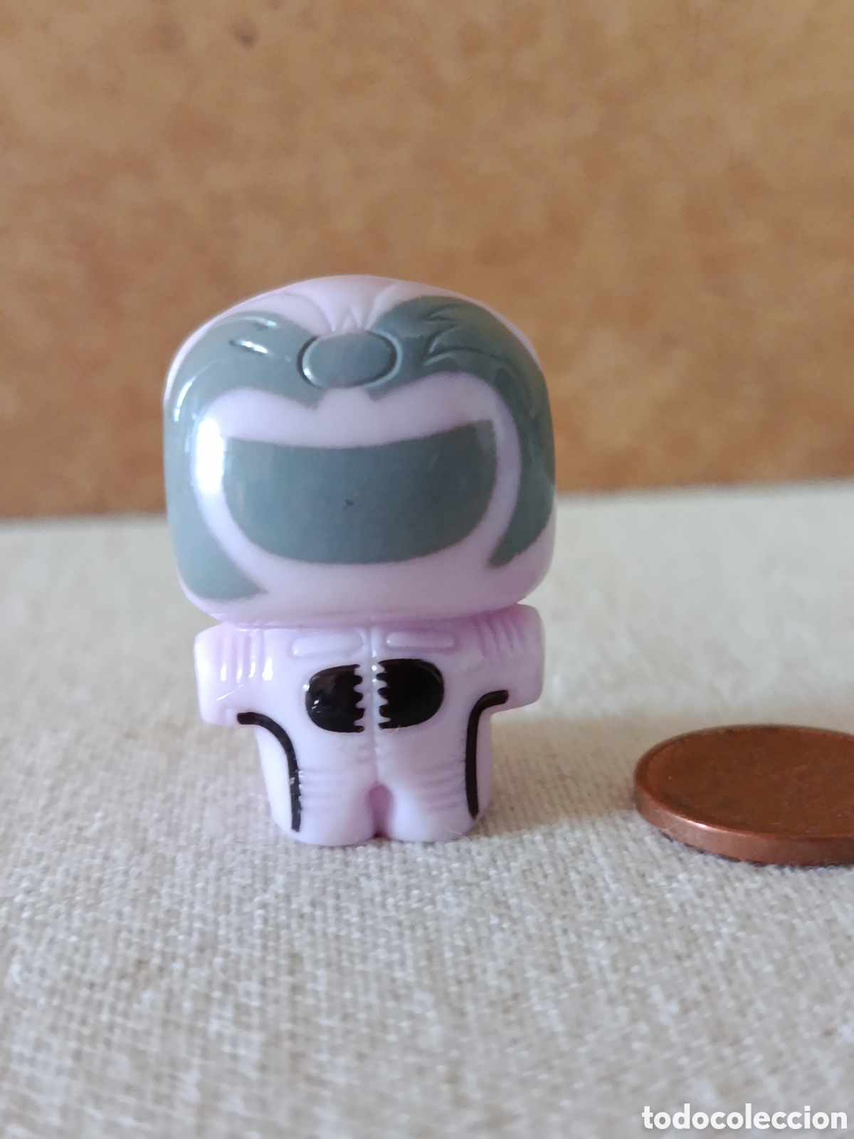 Figuras de Goma y PVC: figura Kolo (#79) de la primera serie de Gogo's Crazy Bones.