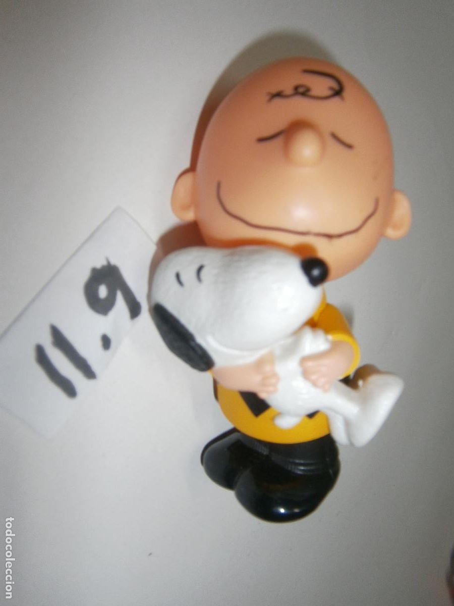 Figuras de Goma y PVC: FIGURA DE GOMA O PVC - CHARLIE BROWN CON SNOOPY
