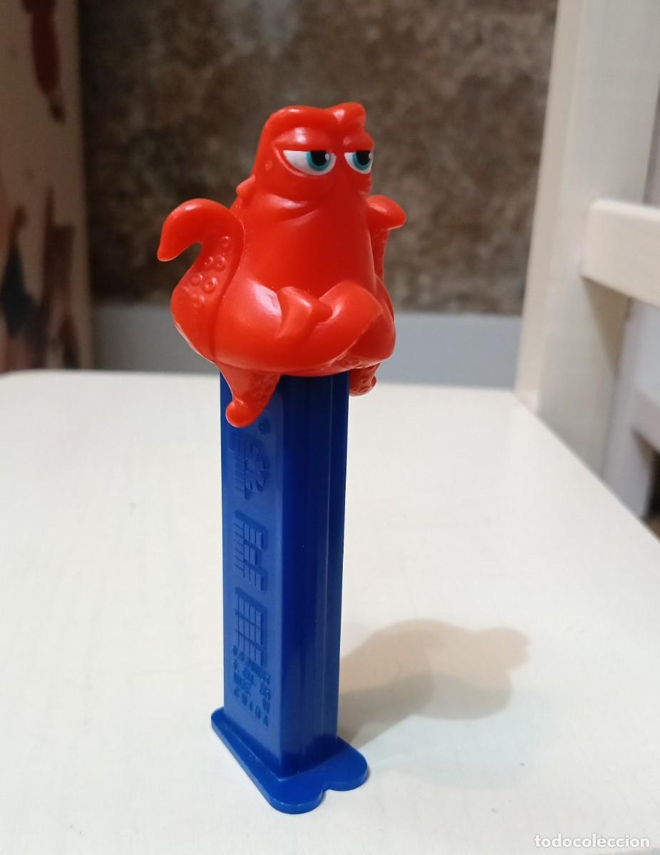 Figuras de Goma y PVC Dispensador PEZ: Dispensador caramelos pez. El pulpo Hank. Buscando a Dory.