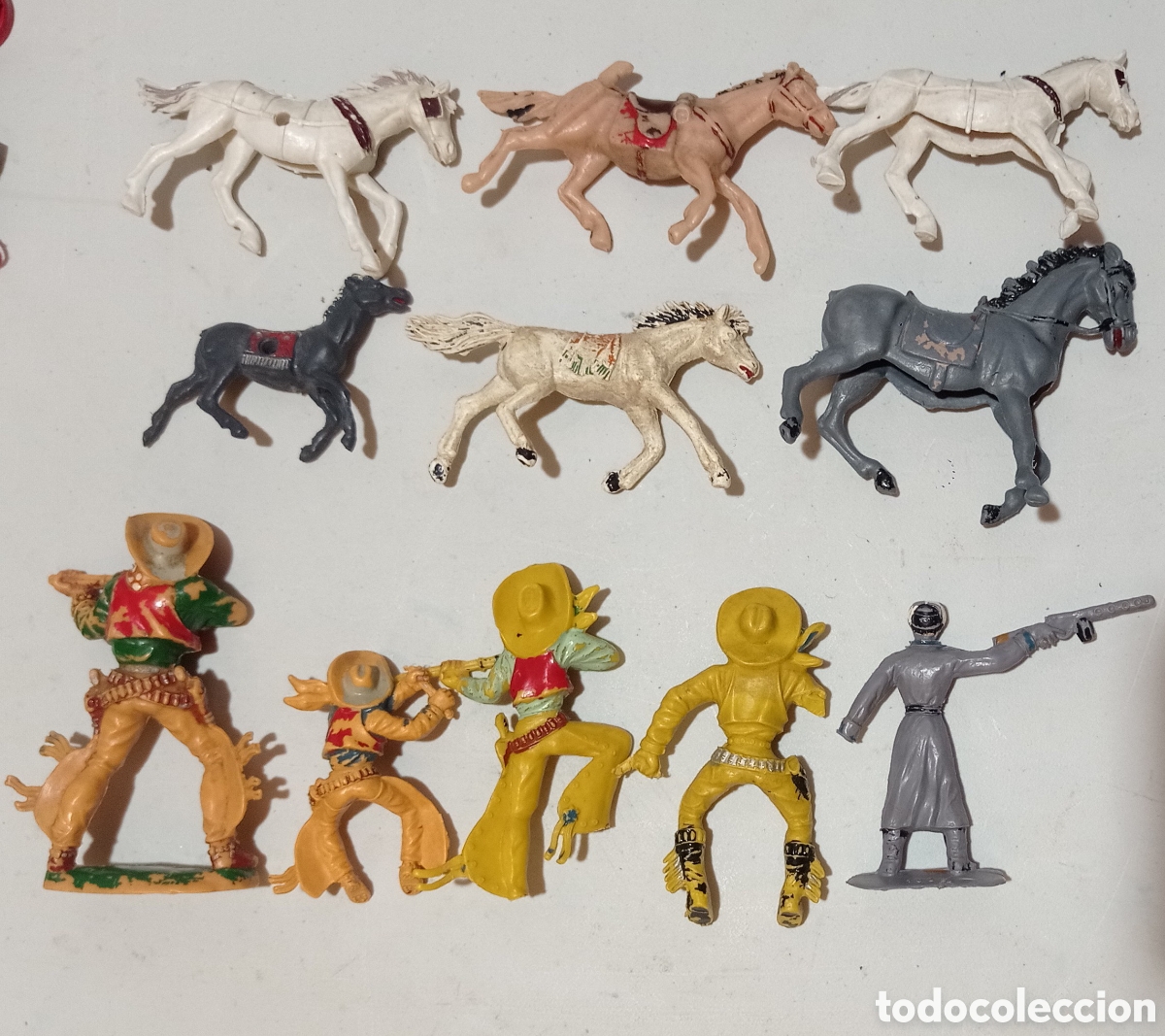 Gummi- und PVC-Figuren: Lote desguace de figuras del viejo oeste y caballos