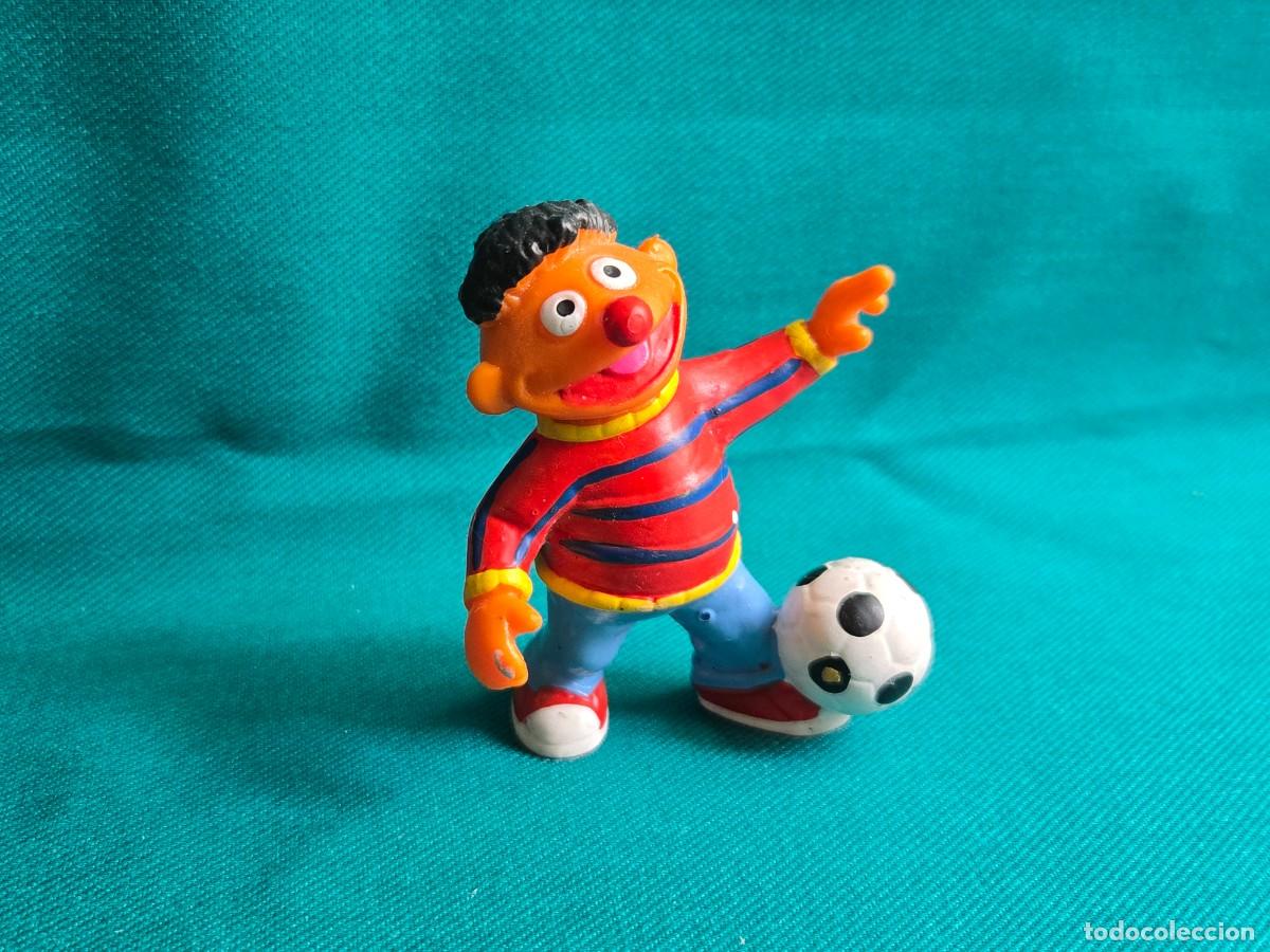 Figuras de Goma y PVC: FIGURA EN PVC EPI , BARRIO SESAMO