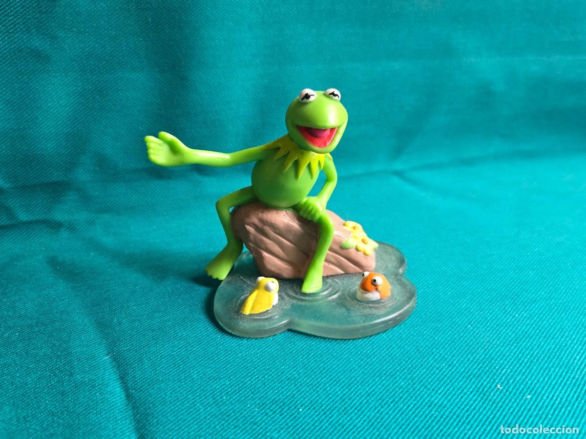 Figuras de Goma y PVC: FIGURA EN PVC LA RANA GUSTAVO , BARRIO SESAMO