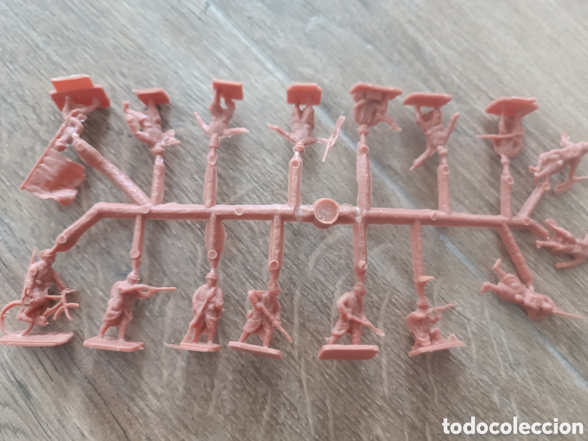 Figuras de Goma y PVC: Colada de soldados franceses - montaplex