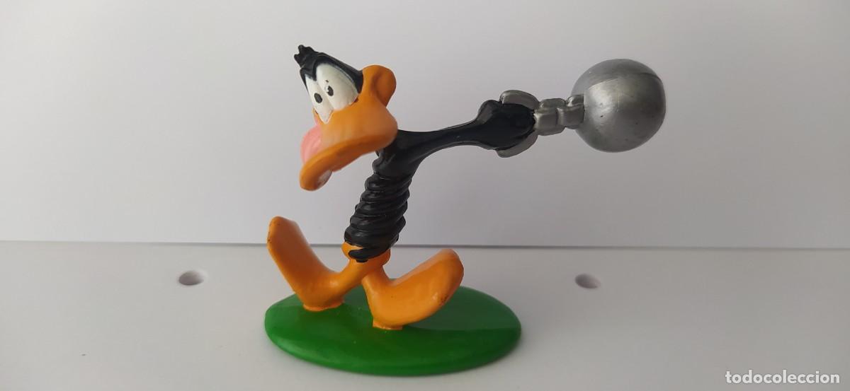 Figuras de Goma y PVC: DAFFY DUCK CROCO LONDON W4 LOONEY TUNES
